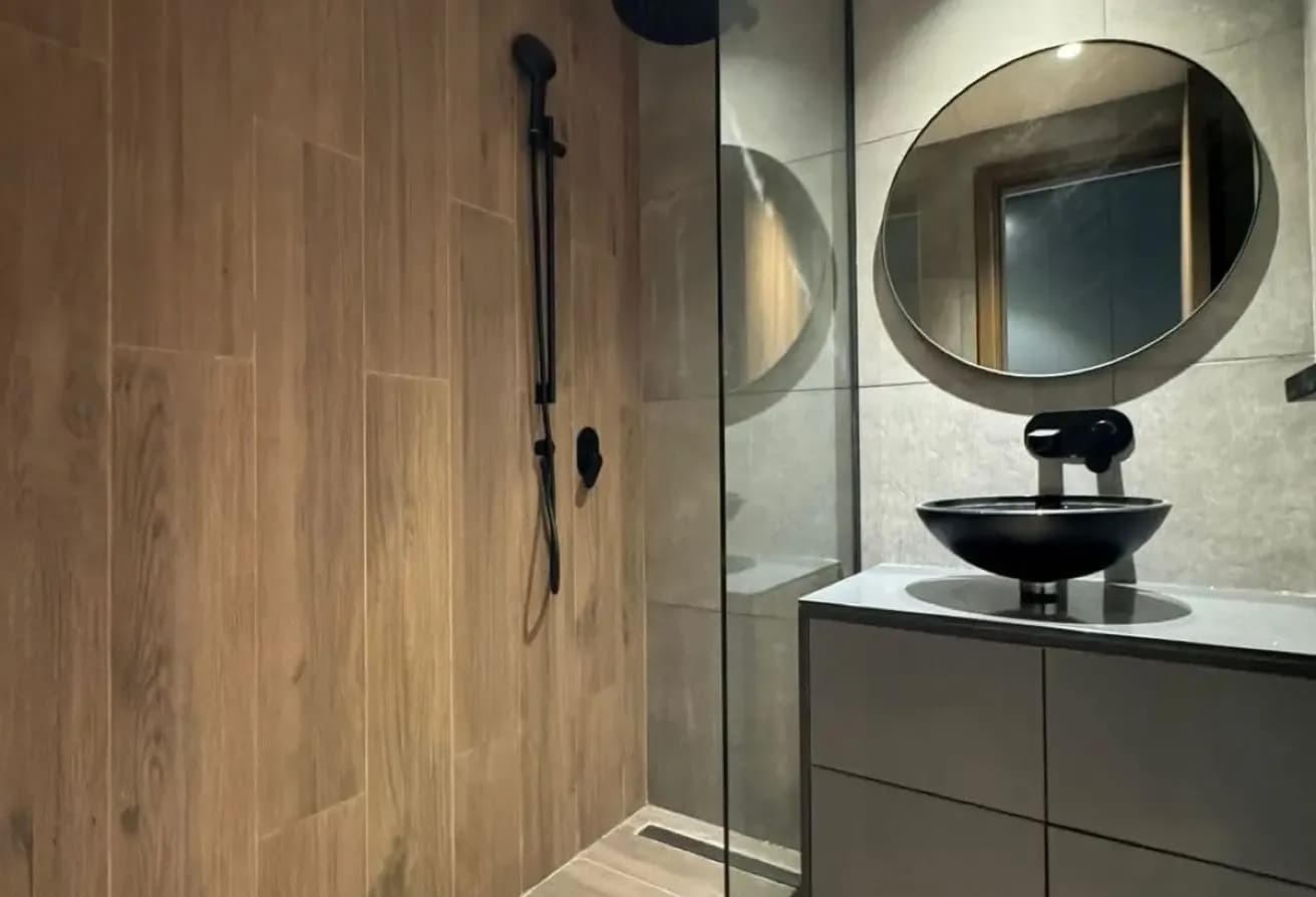 Exclusive | Spacious | Studio | Low Rise image 7